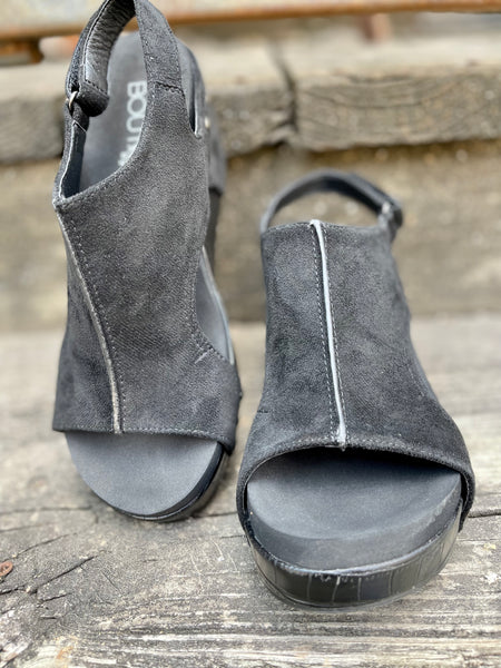 Carley Wedge Sandal || Black Suede Croco
