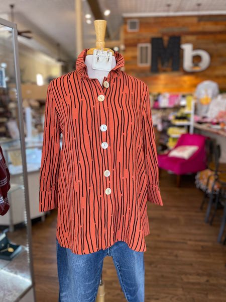 Ali Miles || Ava Print Crinkle Tunic in Spice