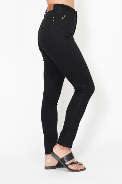 Judy Blue || Lilly High Waisted Tummy Control Shield Pockets Skinny Jean in Black