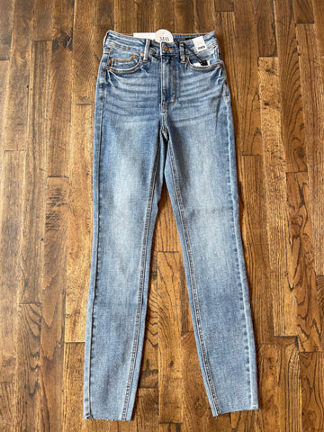 Judy Blue || Leena High Waisted Tummy Control Vintage Shield Pockets Skinny Jean