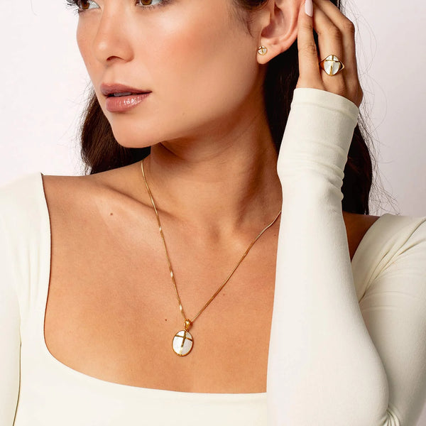 Rizen || Mother of Pearl Cross Pendant Necklace - Gold