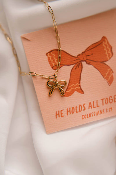 Dear Heart || He Holds All Together Necklace