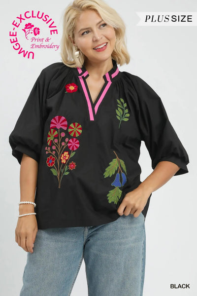 Eloise Embroidered V-Neck Blouse || Black