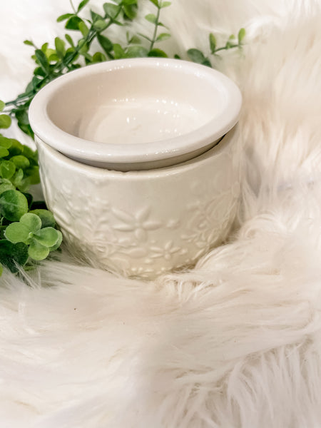 Swan Creek Candle Co || Ivory Floral Wax Warmer