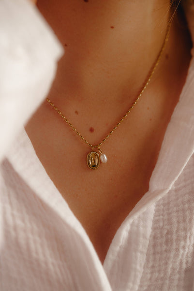 Dear Heart || Relinquishing Control Necklace
