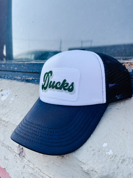 Lucky Spirit Script Trucker Hat || Ducks Emerald on Black / White