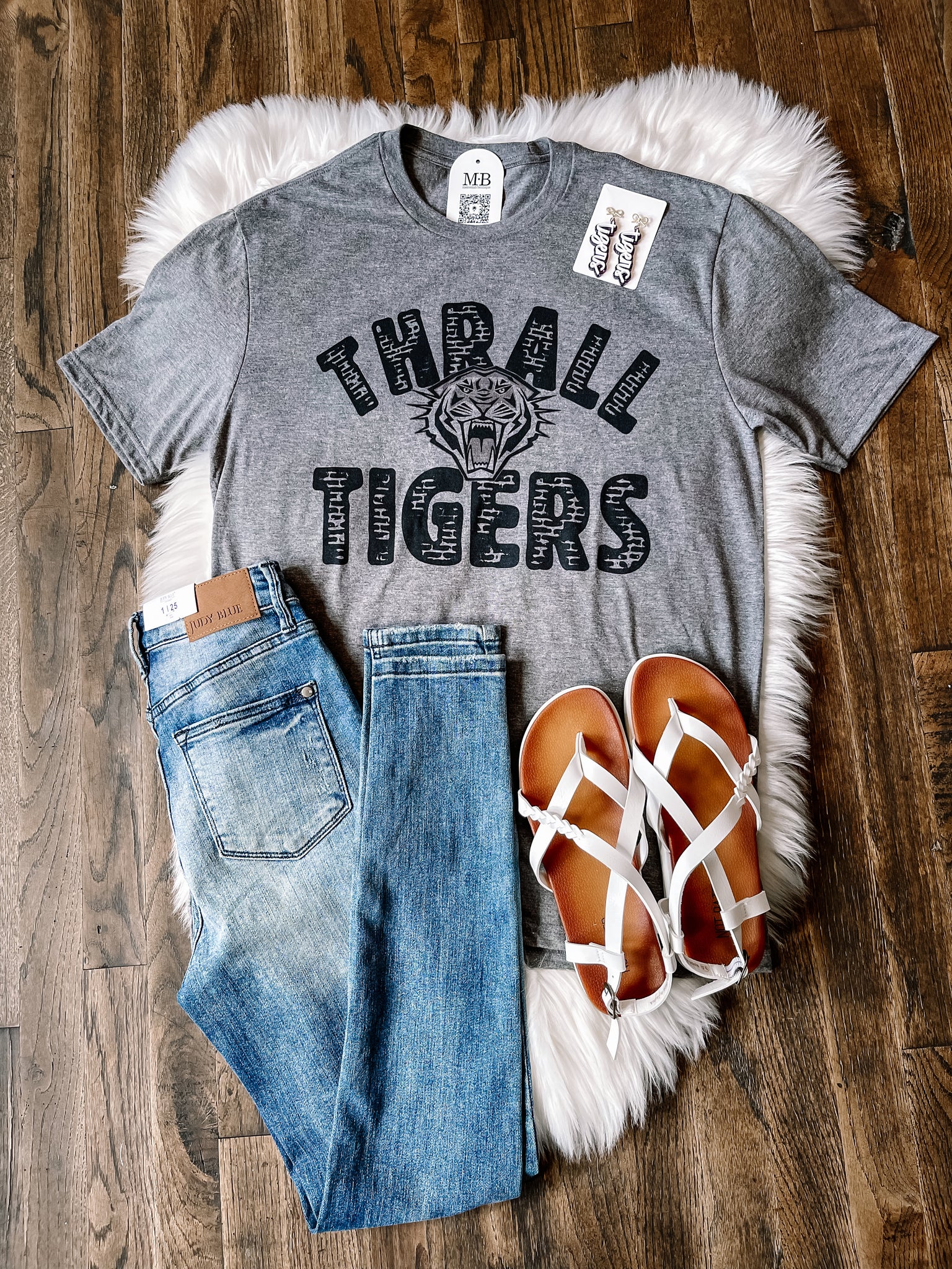 Brick Mascot Spirit Tee || Thrall Tigers