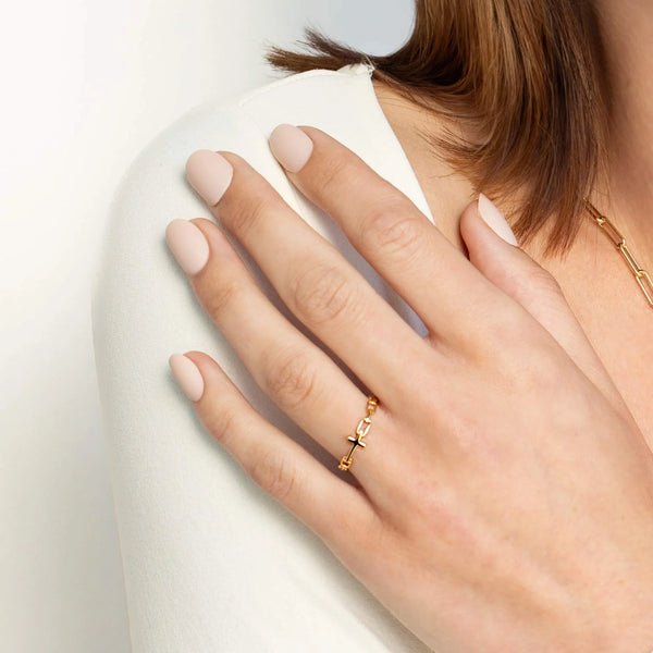 Rizen || Chain Breaker Cross Ring - Gold