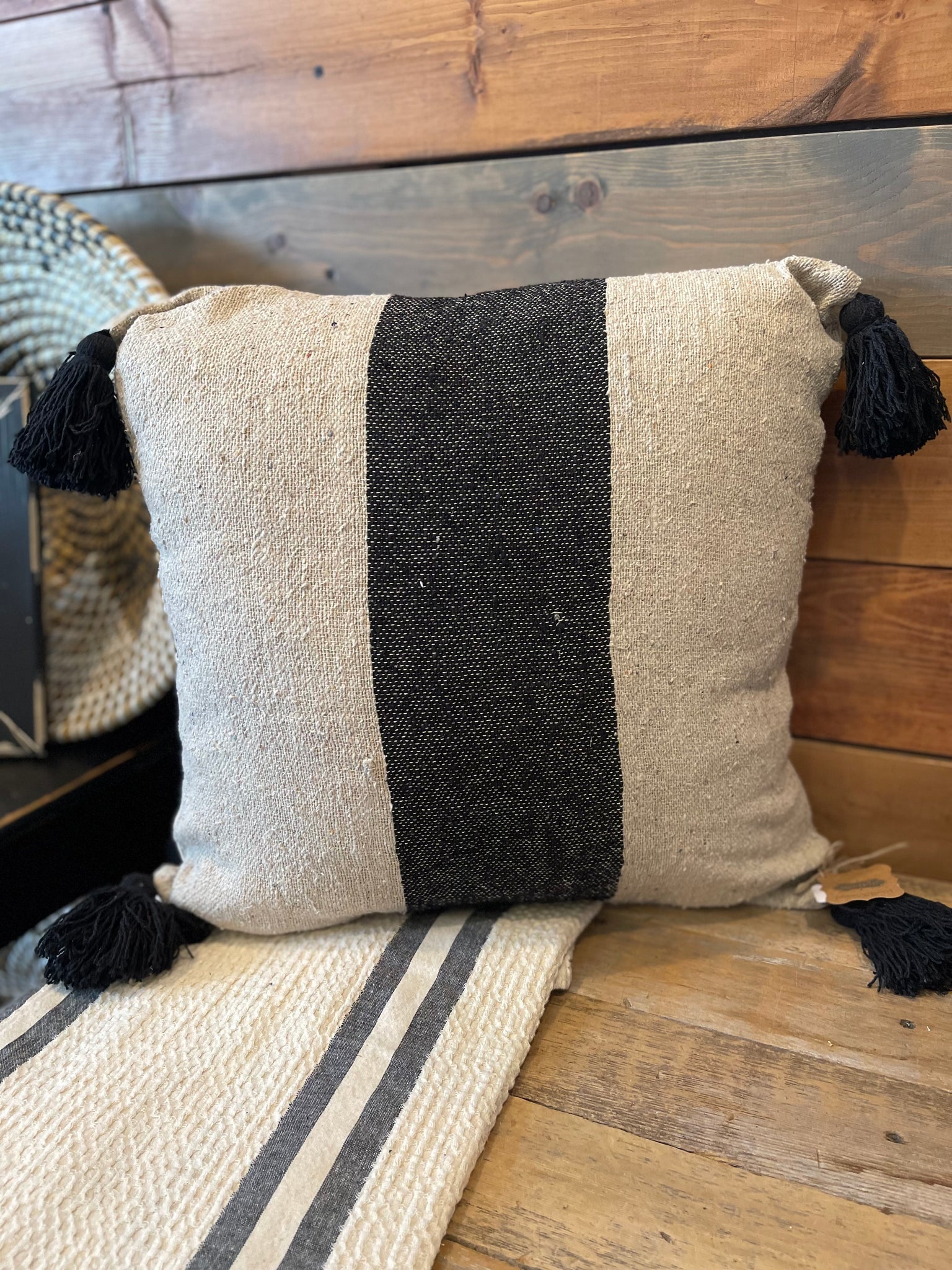 Black & Natural Poncha Pillow