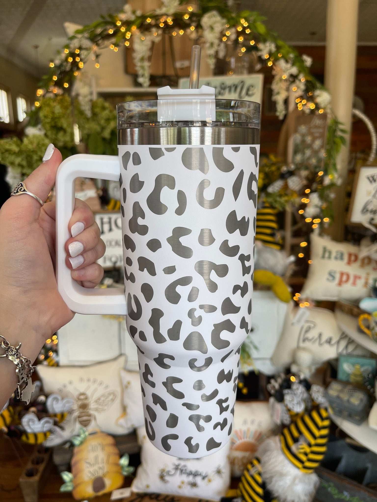 40oz Insulated Tumblers with Handle || White Leopard