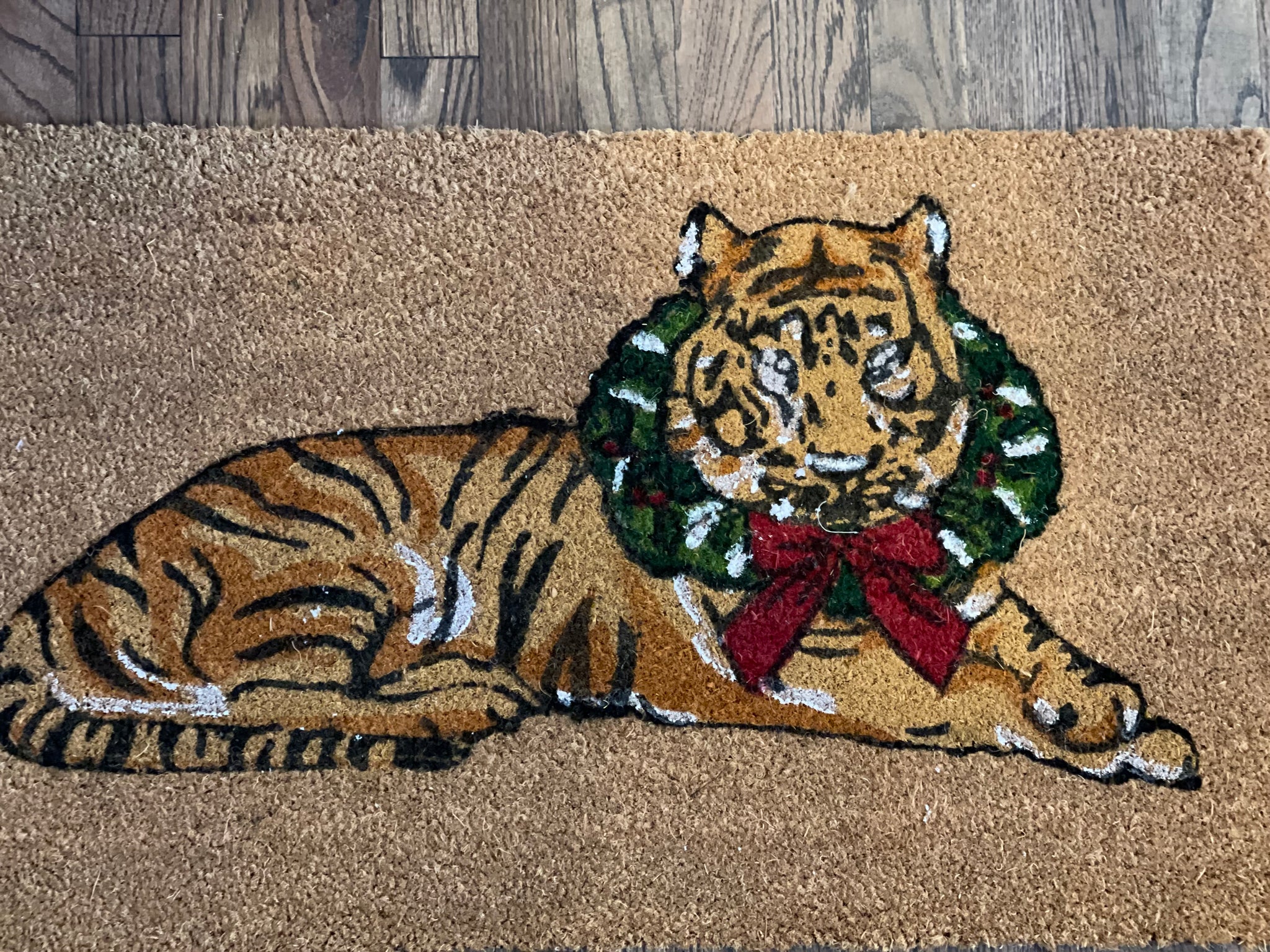 Tiger Wreath Coir Doormat