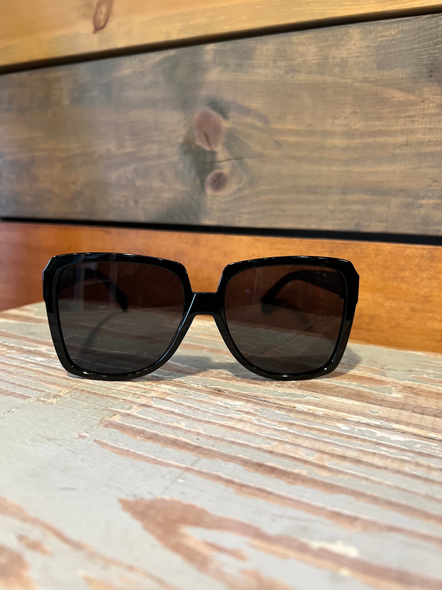 Sunglasses || Maya