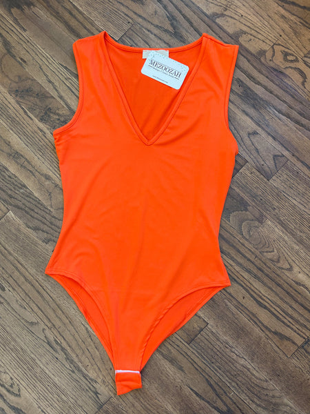 Zuma V-Neck Sleeveless Bodysuit || Orange