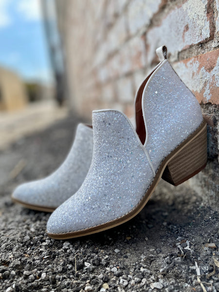 Glow Up Boot || White Sparkle