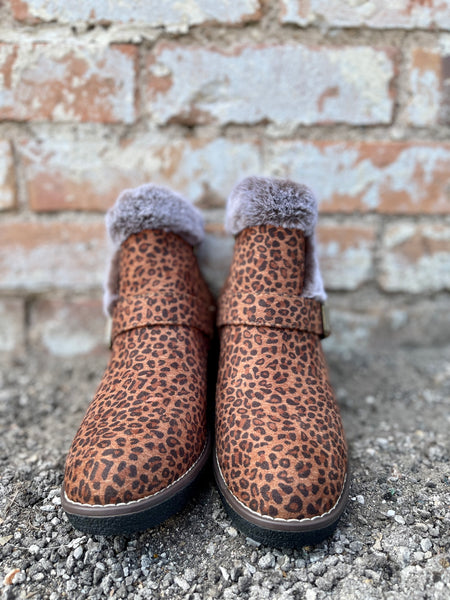 Chilly Boot || Small Leopard