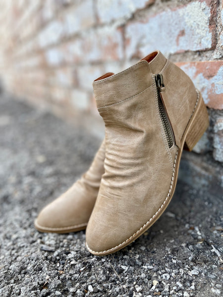Butternut Boot || Taupe