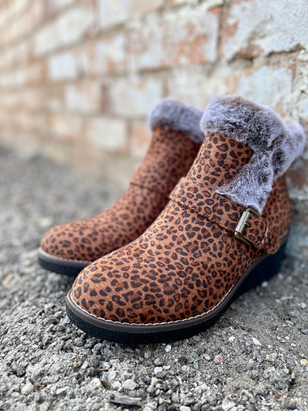 Chilly Boot || Small Leopard