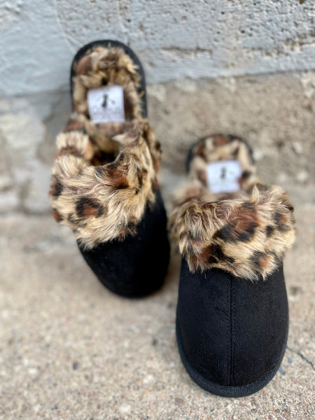 Snooze Slippers || Black Leopard